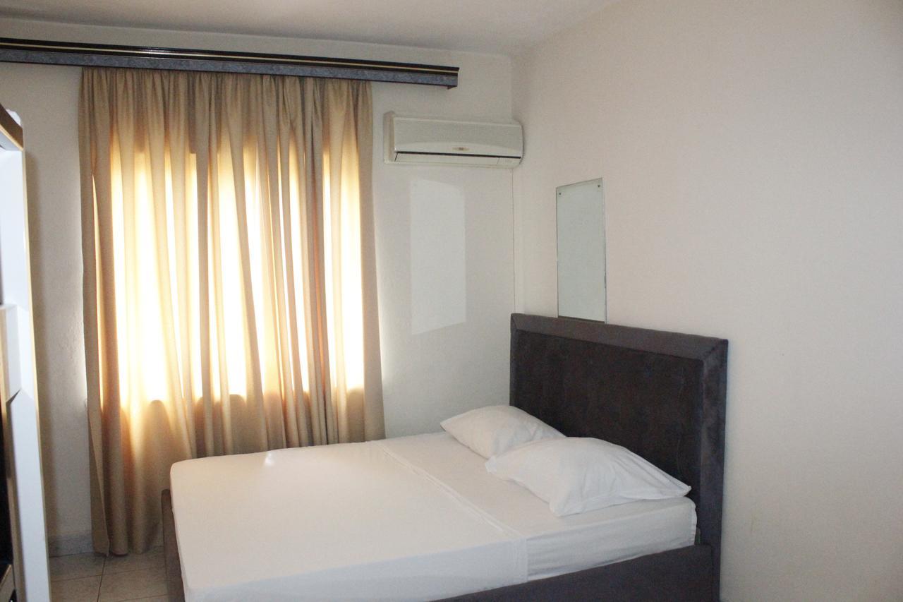 Hotel Gjika Sarandë 外观 照片