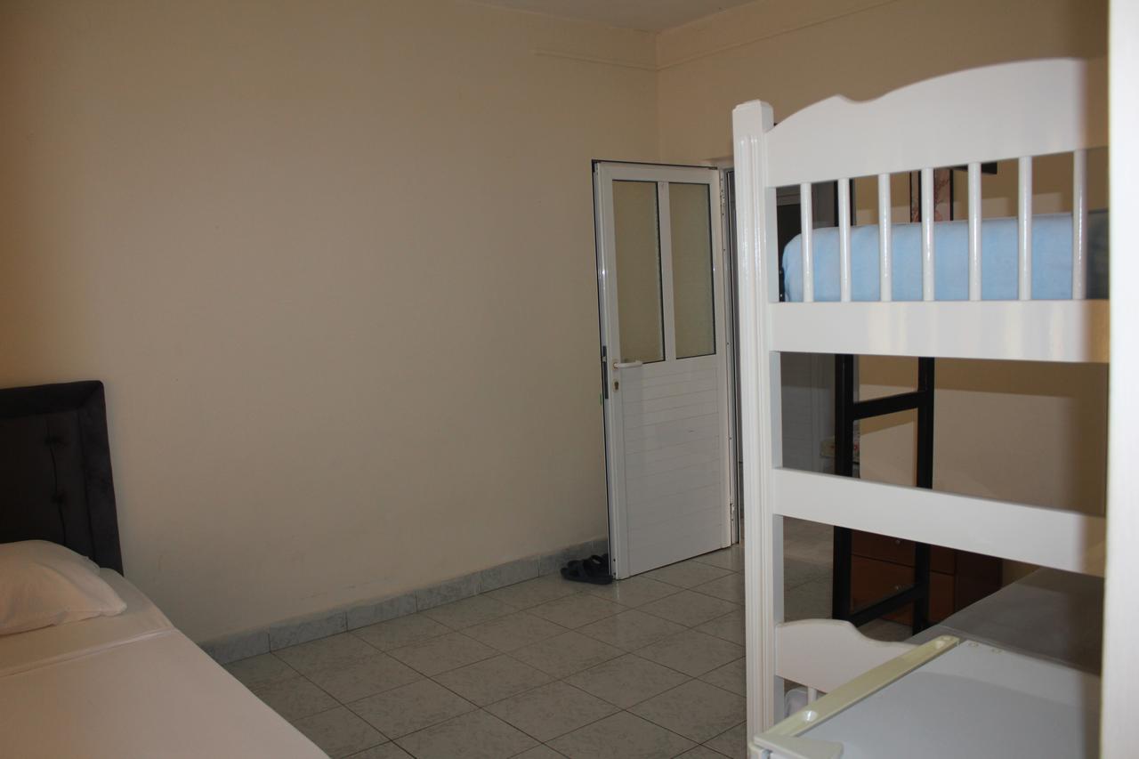 Hotel Gjika Sarandë 外观 照片